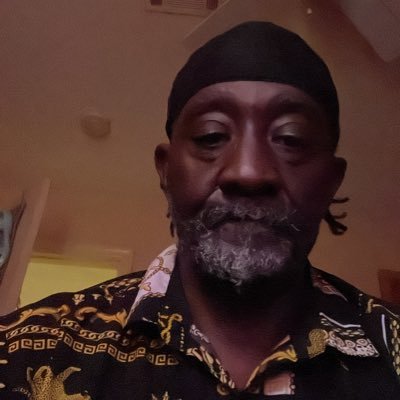 johnsan19005347's profile picture. not to be picky but are there any americus Georgia women here.