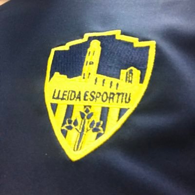 Fanàtic de la U.E Lleida i abonat del @LleidaCF, Camp d’esports 🏟 Tots els sistemes de joc son vàlids (Catenaccio, Tiki-Taka, Contracop, Pilotada).