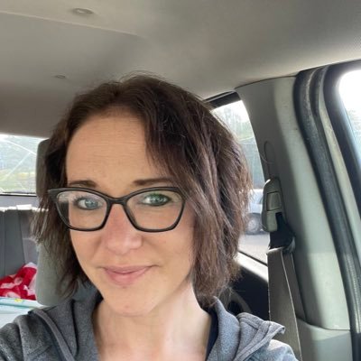 StefanieDee28's profile picture. 