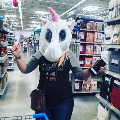 mcrist79's profile picture. here for the 💩&🤭    🚫unwanted lists = block🚫
