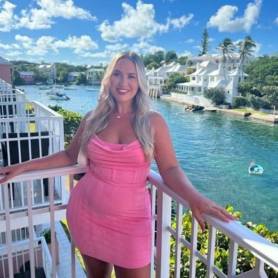 ClaraDa29412274's profile picture. 