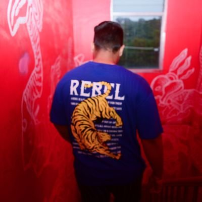 whysatwik's profile picture. Apparently just a retweet dump which I'll never read.