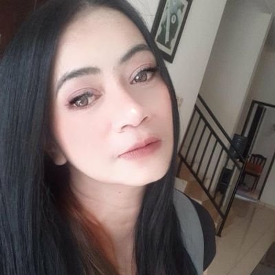 mamabuaya's profile picture. I listen carefully with my eyes 👁
Perfect hunter n  true predator 🐊