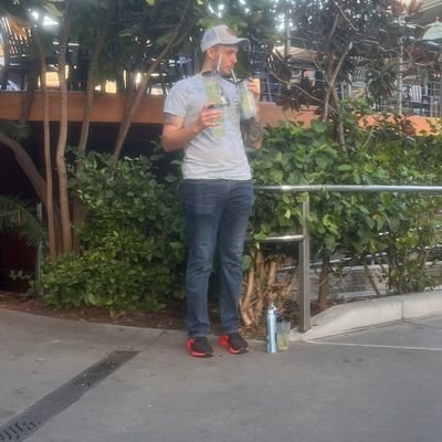 dkyost26's profile picture. US Navy mechanic