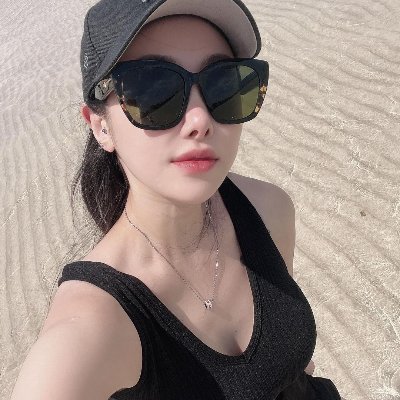 Lillian4296's profile picture. 