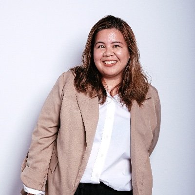 Freelance SEO Content Writer for WordPress and B2B SaaS | ✏️ Bylines in @blgsmth @GoDaddy |  freelance, and writing | 📌: 🇵🇭🏝️ | Former 👩🏽‍🔬