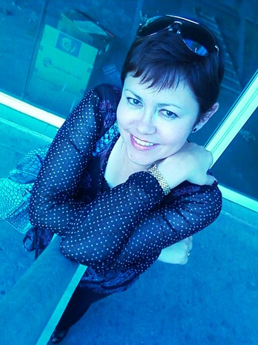 sylviasierra's profile picture. 