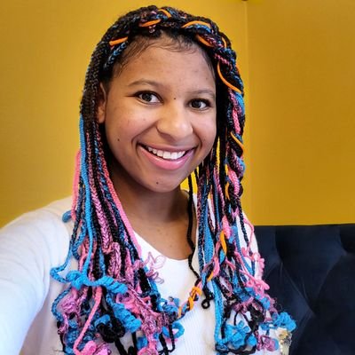 Brazilian front end developer, living in Sweden, dancer, feminist, black women.