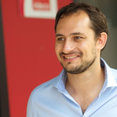 CEO at @Zotcar974. Previously product owner web @tvshowtime
