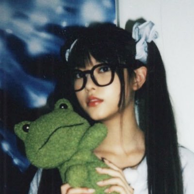 _51557's profile picture. #NewJeans #해린