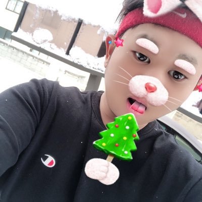 tdXSWVxZp7TJSp1's profile picture. 