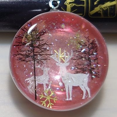 regalo_handmade's profile picture. 気になっていたレジンを始めました‼️(2022年 8月6日～)
子育ての合間に練習中🔥レジンやハンドメイドをしてる方とお友達になりたいです(^^)
無言フォロー、フォロバ失礼します🙏🙇
ミンネにて雑貨屋レガーロで販売しております(*^^*)ミンネ販売目標➡️30