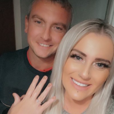 Gymnastics coach 2 beautiful daughters and 3 beautiful grandchildren. Engaged to Lisa McDonald 💙