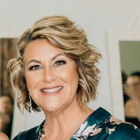 Lesa Moss (@lmoss28) 's Twitter Profile