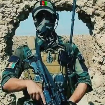 هرنفس چشنده مرگ است ؛اما خوش بحال آن شخص که در دفاع از حریم کشور و مردم خویش در سنگر نبرد مردانه وار جام شهادت می نوشد و این بزرگترین افتخار به یک جوان مبارز