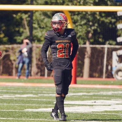 Bergen catholic ‘25 | WR/SLOT/S | 5’11 175