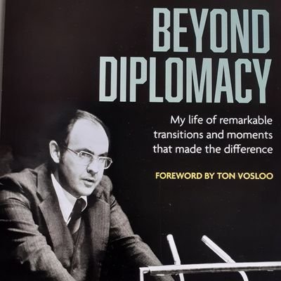 eBook on High Courts on #ForeignAffairs https://t.co/zPorHDABus and https://t.co/LuCF5daIsY… Senior Research Fellow @go2uj, Memoirs entitled BEYOND DIPLOMACY