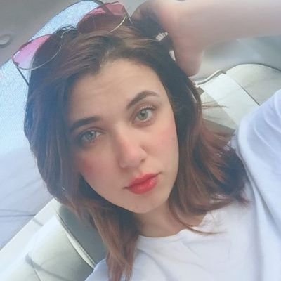 يلومني في عشقه الأحباب
وصرت اعجب ممن لم يلوموني
جاوزت في حبه المعقول من ولعي
كلما عيروني قلت زيدوني
قالوا جننتي به
فقلت نعم وليس مجنون الهوى بمجنون❤️#Zamalek