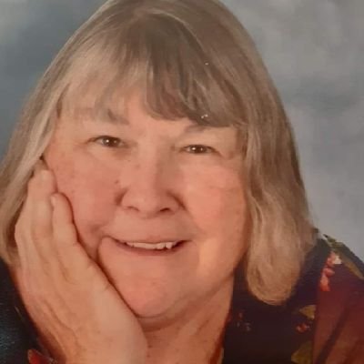 Carolyn78521809's profile picture. A country grandma, saved by grace.
Bible believing, and trying everyday to understand what God wants with me.
Republican and Conservative.   God bless America.