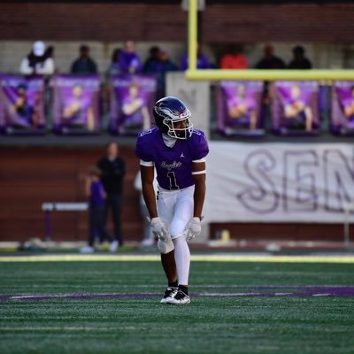 2024 WR @ Gonzaga College High School | 6’, 180 l 3.9 GPA