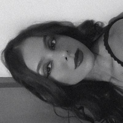 vickmeira_'s profile picture. oie! tenho uma lojinha no insta @afetomoc 🤍