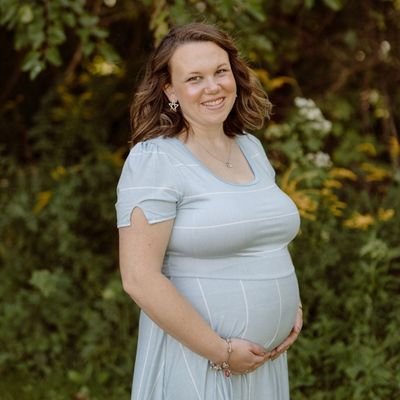 👰 Wife
🌱 Young Living Essential Oils
📷 Photography
🎹 Piano Teacher
👸 Child of God!
full-spectrum doula in training