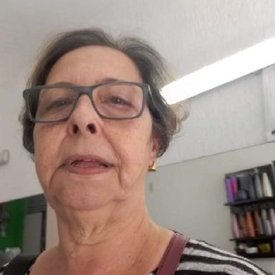 Avó coruja do Rafael, Thiago e Felipe. Cristã, Amo meu Brasil.