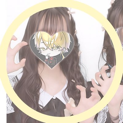 𝐖𝐡𝐢𝐭𝐞@固ツイ見てください！さんのプロフィール画像
