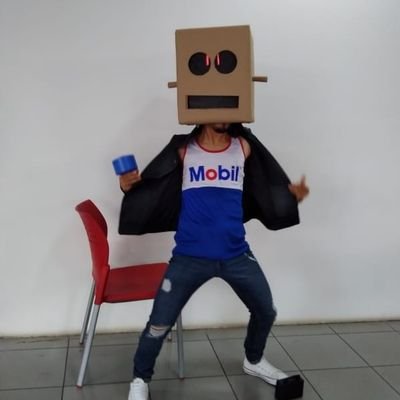 Mraktar_'s profile picture. **Nada de esto es real. 🕊️