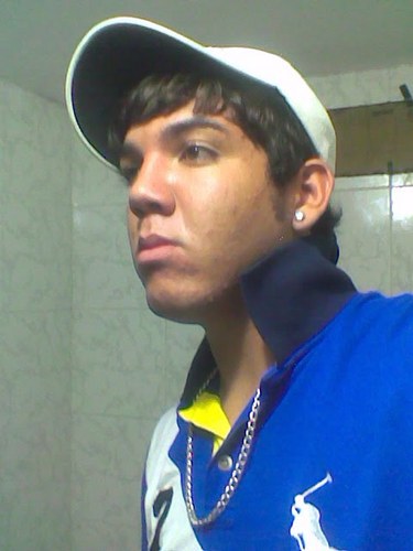 Um mllk ousado e alegre ýý filho de Deus! ;P