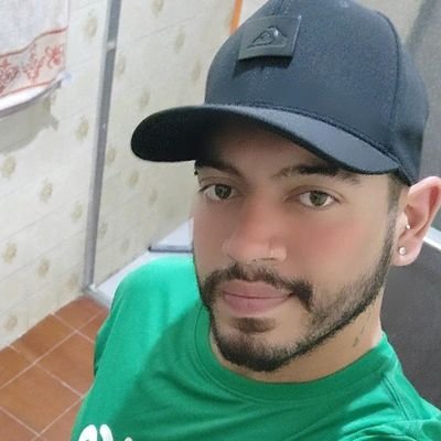 🎉2.4,
•⚽️Corintiano
•👨🎓Profissional de Educação Física
•❤Dança
•💃Instructor - Oficial fitdance @fitdanceoficial
•🧘🏻♂️Ginástica