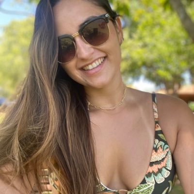 Larislima__'s profile picture. ♋️👷🏻‍♀️