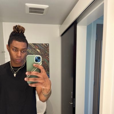 filthybantaz's profile picture. 🎲 https://t.co/JnLg0thP5h