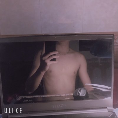 TunNg57425996's profile picture. 