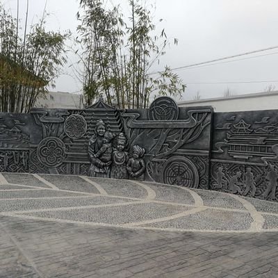shaozhaolinlin's profile picture. 爱旅游，文化以及美食。