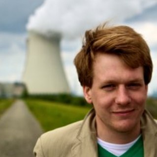 maartenlaukens's profile picture. Born in Bruges and living in Ghent. Young and passionate IT Service Management consultant.