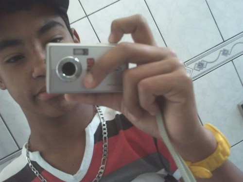 15 anos, Solteiro, Estudante, Verdadeiro, Boleiro, Pagodeiro, Amigos, Família e Deus. #HumildeeeOusado