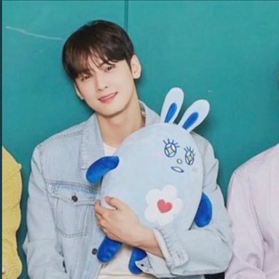 mVW3uV0l9TtFesq's profile picture. 韓ドラ大好き🫰🫰🫶🫶💖💖 僕たちの復讐のノート👍👍新米史官ク・ヘリョンからウヌくんファン(Aloha)になりました🫶🫶🫰🫰✨✨ 好きなアーティストsumika🎤🎹🎻🎸 ASTOR🫰🫰🫶🫶💖💖