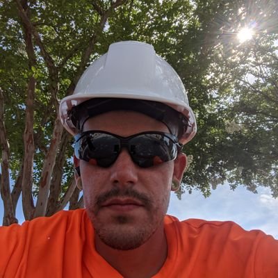 Buzzard696's profile picture. 29 years old, doing all i can to get by.