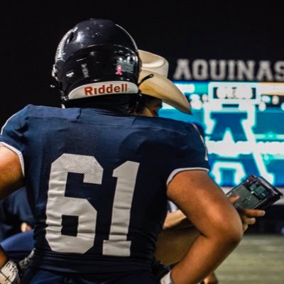 🇦🇺🇼🇸🇹🇴| AHS | 25’ | 3.8 GPA | OL/DL | 270lbs | 6’1 | https://t.co/iNlUyctA3i