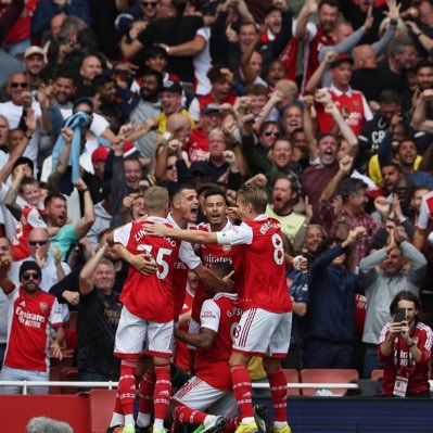 I’m following all @Arsenal fans ……Jesus Christ, Arsenal Retweet Machine, Invincible Gunner❤️🇬🇭