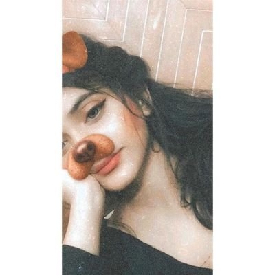 kisssmeslowlyy's profile picture. mazeee