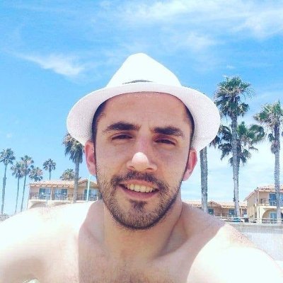 Ahmadsazxz's profile picture. Trying to get out