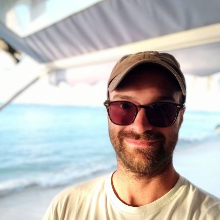 thomas_maitre's profile picture. AI Vibe Builder since 2013