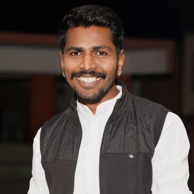 पूर्व जिला प्रवक्ता_ Udaipur_DYC
पूर्व उदयपुर विधानसभा शहर (SM) कोऑर्डिनेटर
सदस्य-रक्तदाता युवा वाहिनी राजस्थान।
कांग्रेस का सिपाही 💪