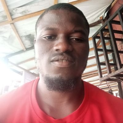 Adeazeez7's profile picture. 