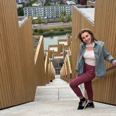 loreleinocturne's profile picture. 