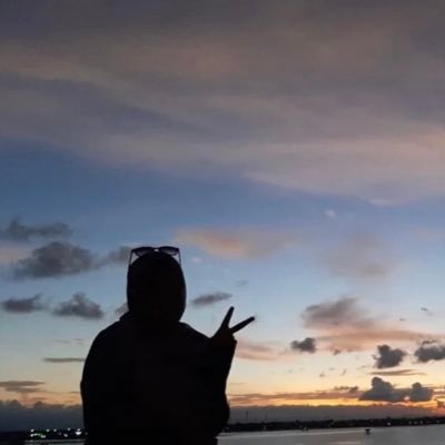 go with the flow, force nothing, let it happen .. trusting that whichever way it goes, it’s for the best 🕊️