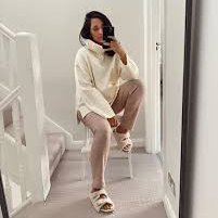 AliceRodrick's profile picture. #MintSquare