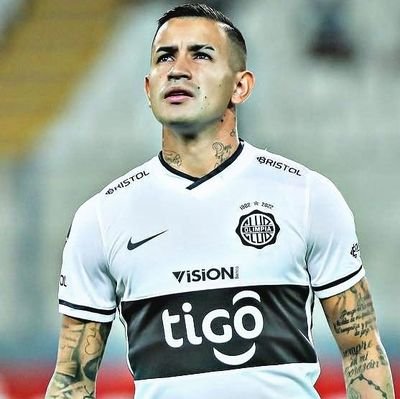 Actualmente en @ElClubOlimpia  

EX @rubionu1913 🇵🇾
@SLBenfica 🇵🇹
@ClubGuarani 🇵🇾
@elClubOlimpia 🇵🇾
@FCBasel1893 🇨🇭
@SantosFc 🇧🇷